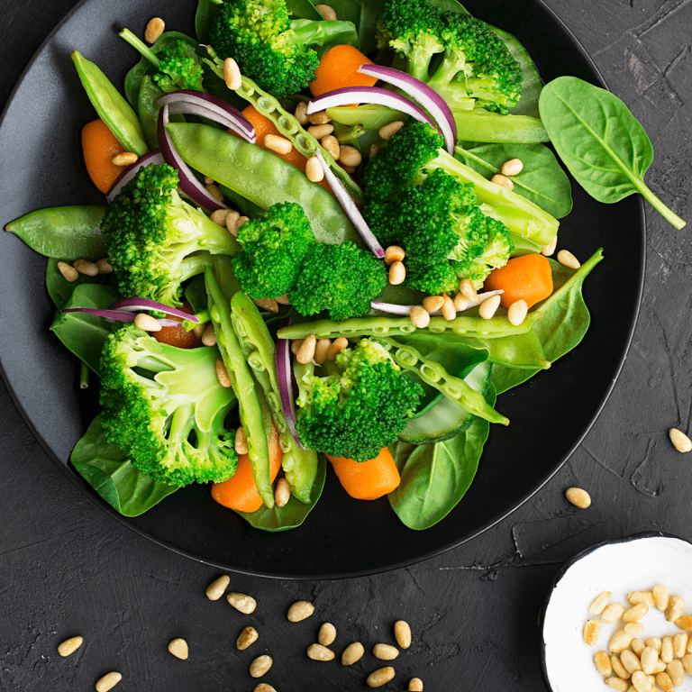 salata od brokolija i zelene boranije 1200x1200px