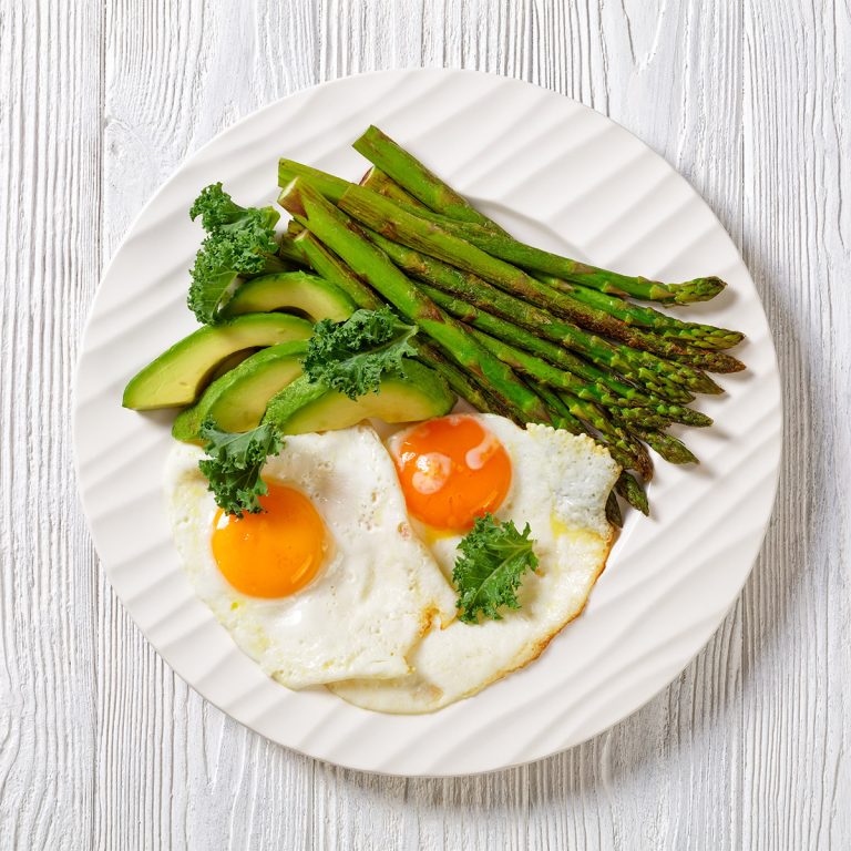 proteinski doručak sa sparglom