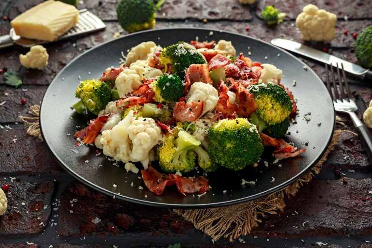 Steamed,Broccoli,,Cauliflower,Salad,With,Bacon,,Parmesan,Cheese,In,A