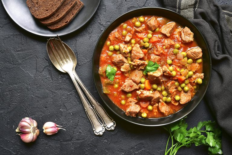 Veal,Stewed,With,Vegetables,In,Tomato,Sauce