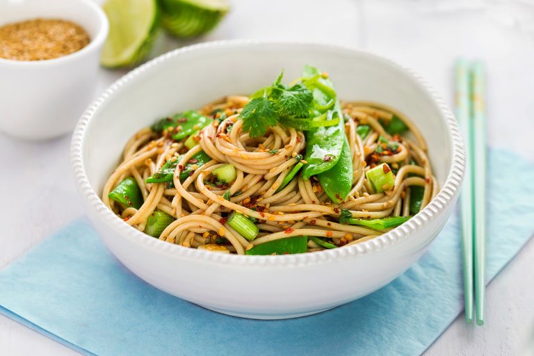 Sesame,Spaghetti,With,Edamame,Beans,And,Spring,Onions,,Chilli,Flakes