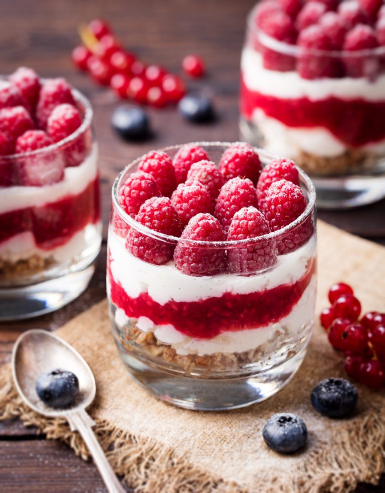 Raspberry,Dessert,,Cheesecake,,Trifle,,Mouse,In,A,Glass,On,A