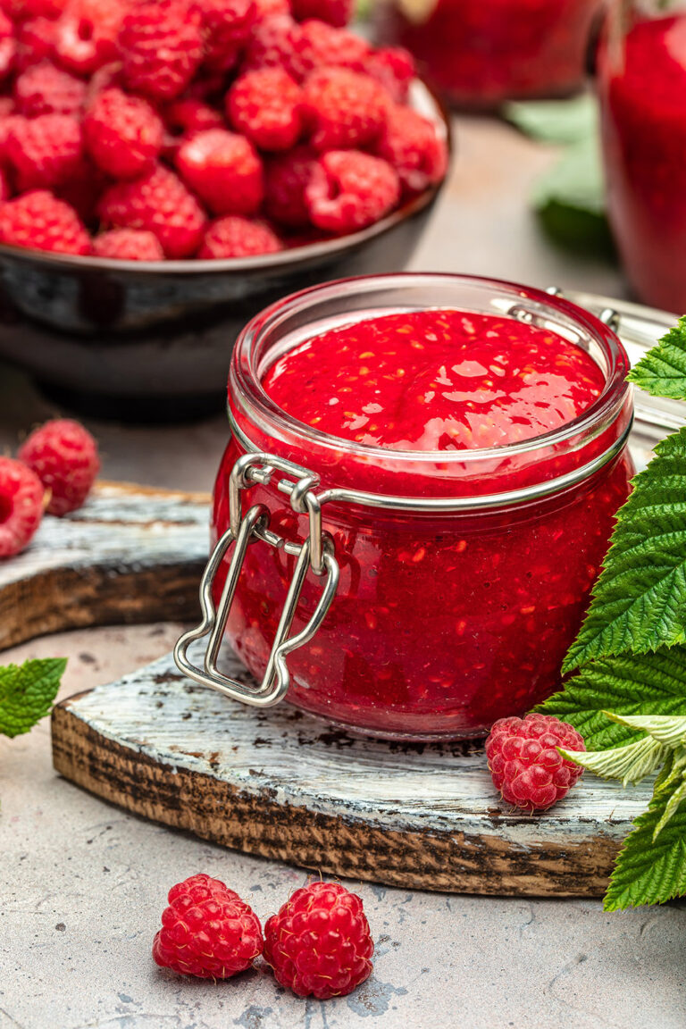 Homemade,Raspberry,Jam,In,Jar,With,Raspberries,And,Mint