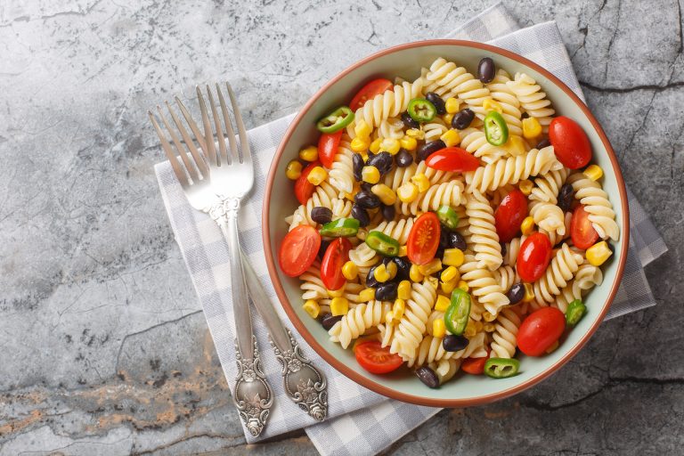 Fresh,Homemade,Colorful,Vegan,Fusilli,Pasta,Salad,With,Beans,,Corn,